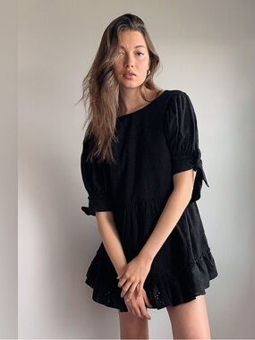 Aritzia Sunday Best Oregold Mini Dress | Black Eyelet | XS